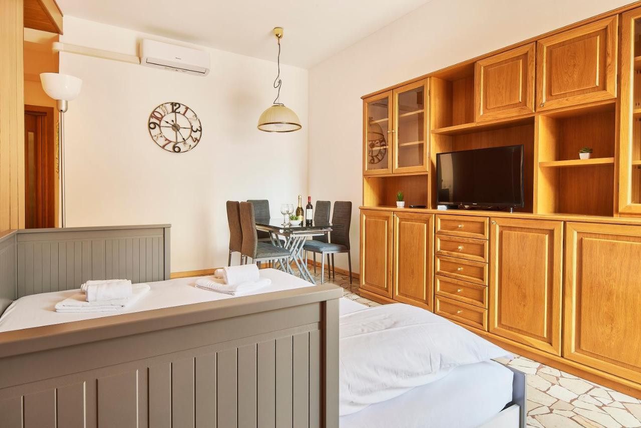 Corvetto Elyon Apartment *